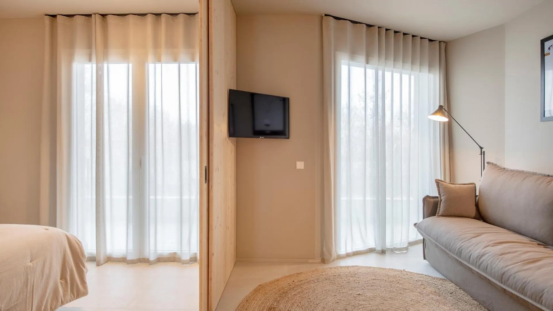 Apartaments La Carpa バニョラス アパート